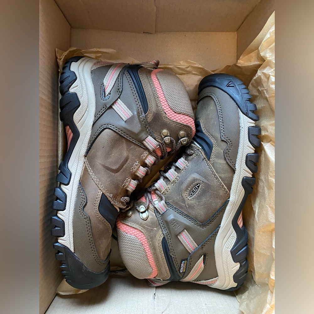 Women’s Keen RidgeFlex Mid Hiking Boots - Waterproof